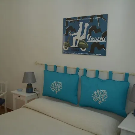 דירה Casa Della Vespa אורוסיי