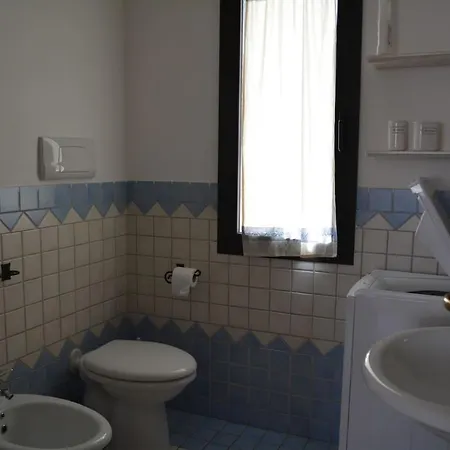 Casa Della Vespa דירה אורוסיי